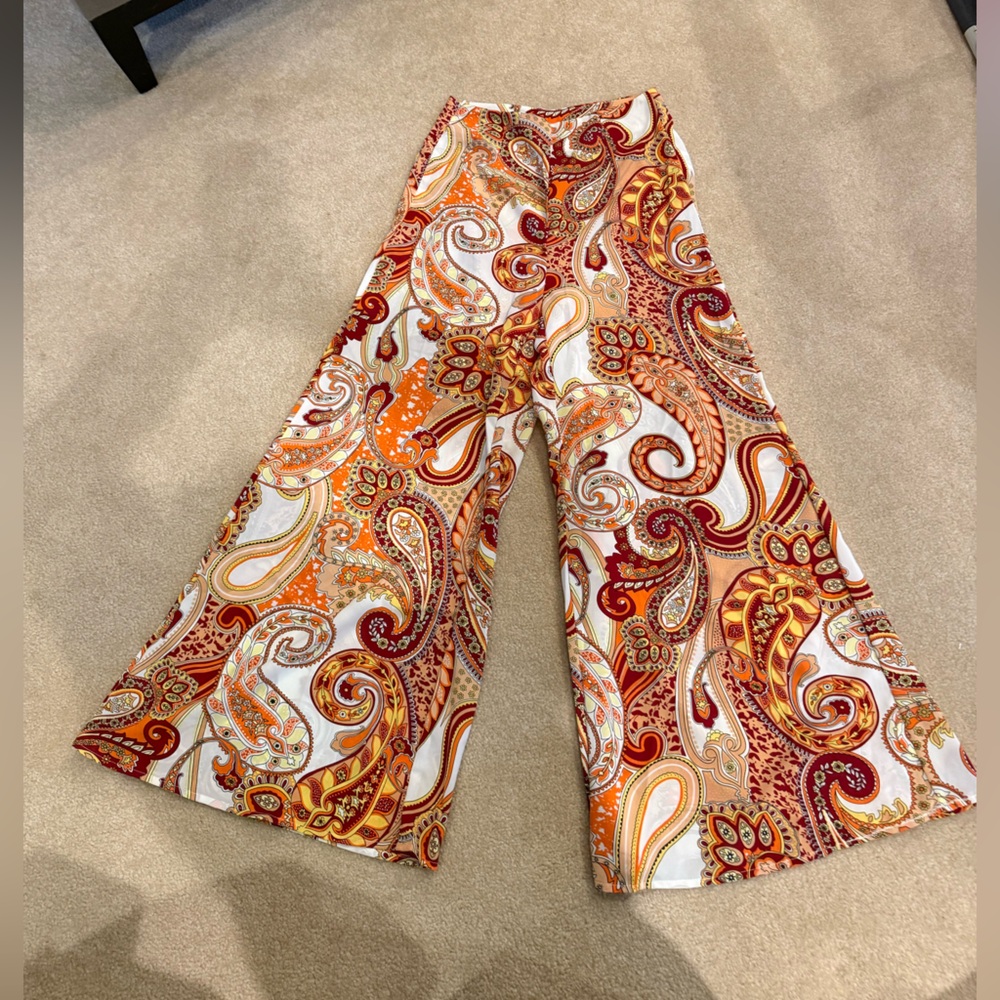 SHEIN Paisley Print Pants (Small) NWOT